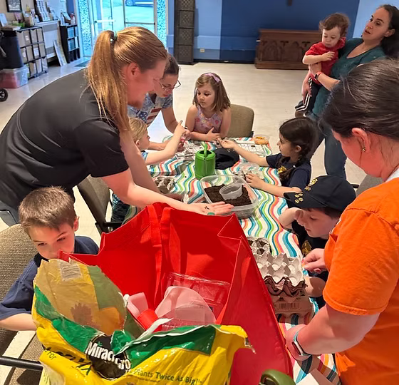 Image of a den meeting in progress